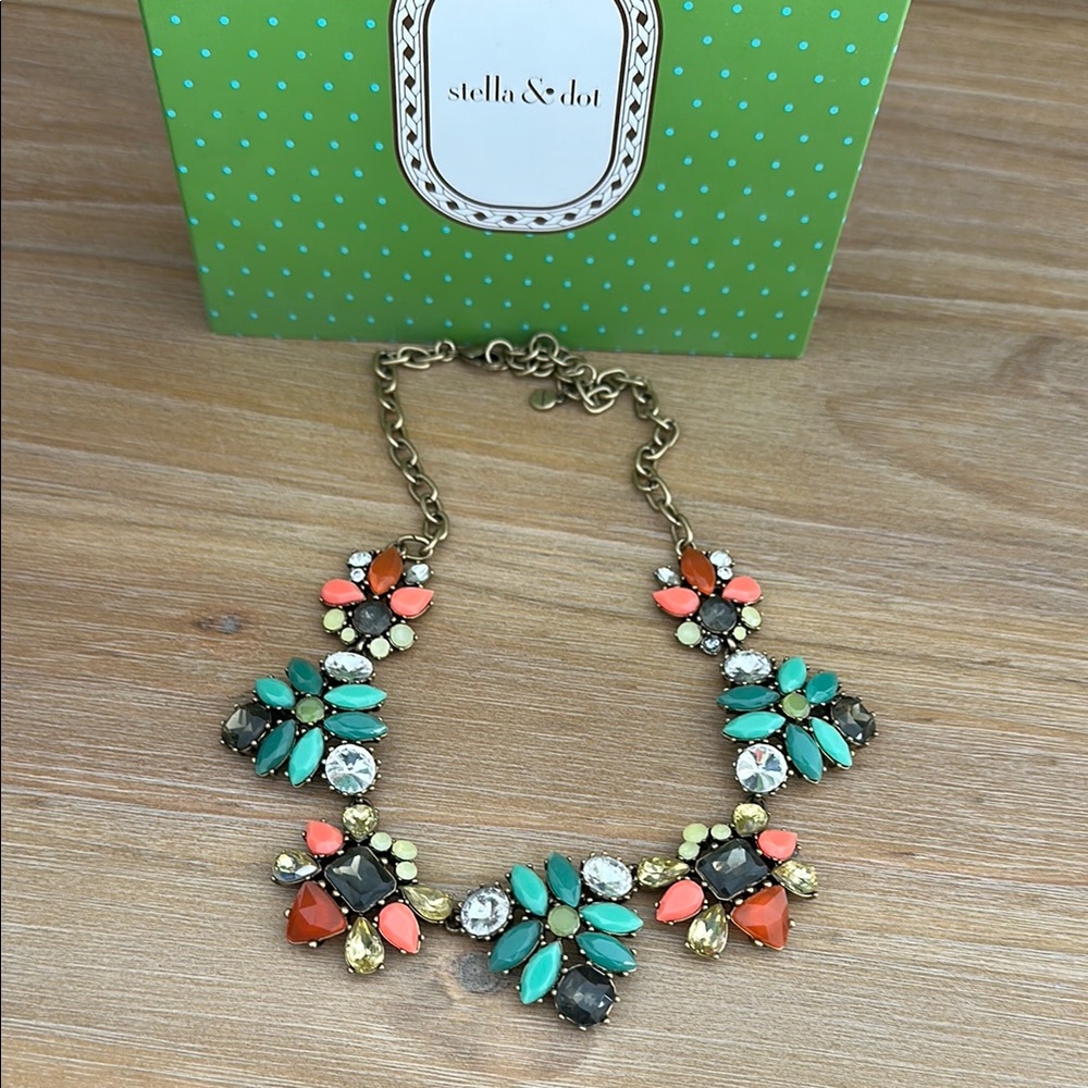 Stella & Dot Elodie Colorful Statement Necklace